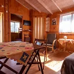 2 Bursztyny Lodge Rusinowo (Slawno)