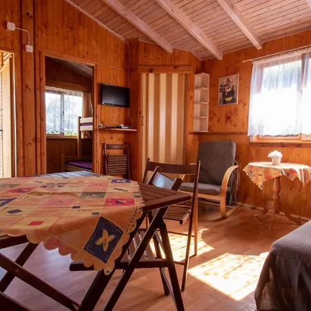 2 Bursztyny Lodge Rusinowo (Slawno)