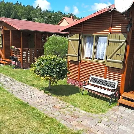 2 Bursztyny Lodge *