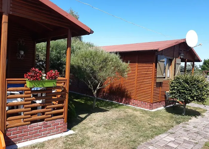 Lodge 2 Bursztyny Rusinowo (Slawno)